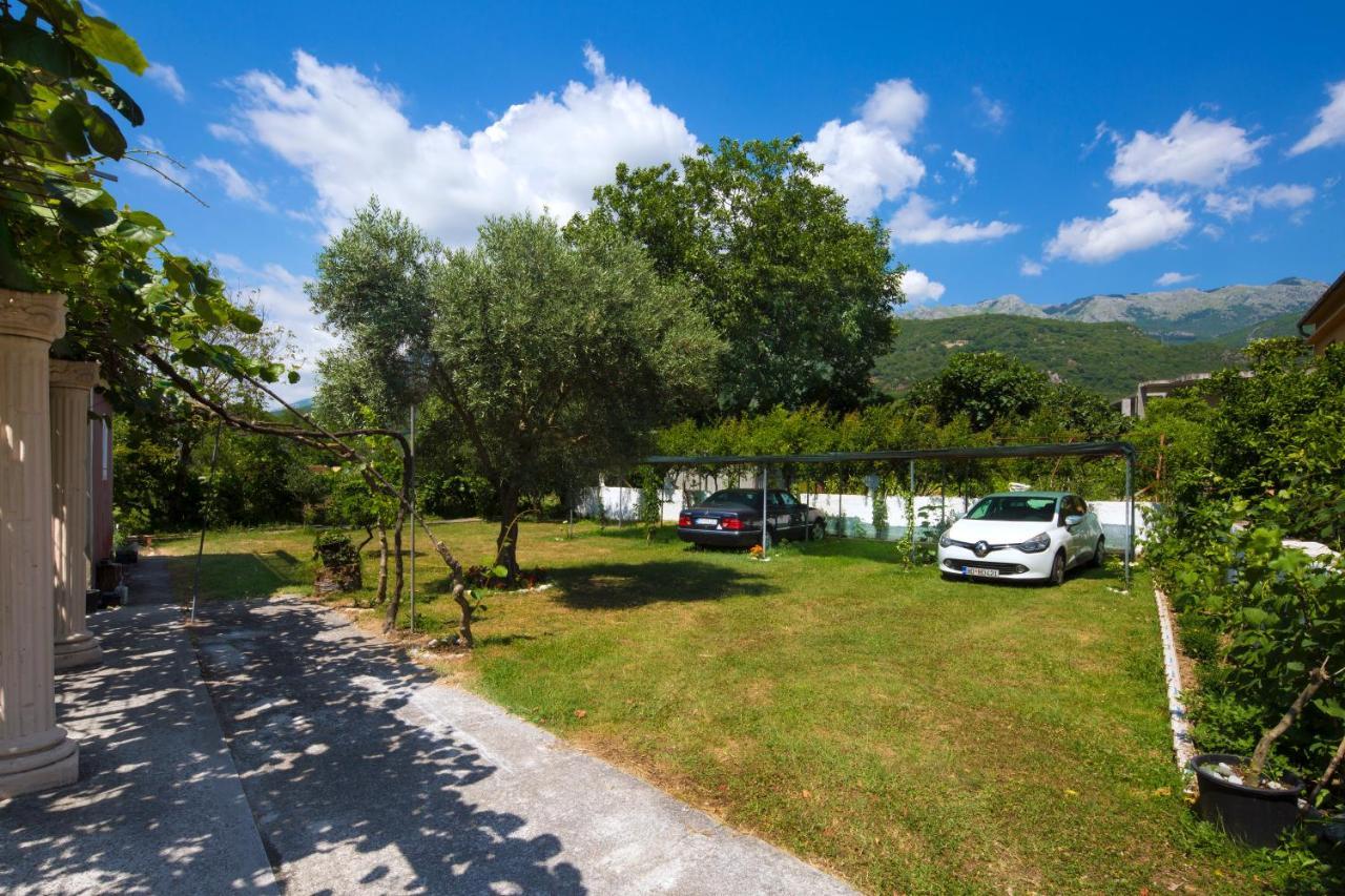 Apartments Al Parma Budva Eksteriør billede