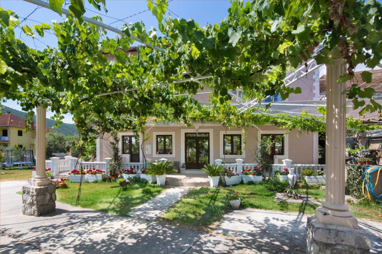 Apartments Al Parma Budva Eksteriør billede