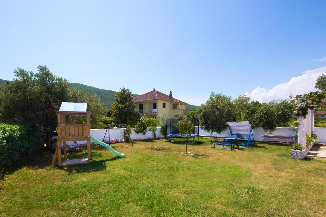 Apartments Al Parma Budva Eksteriør billede