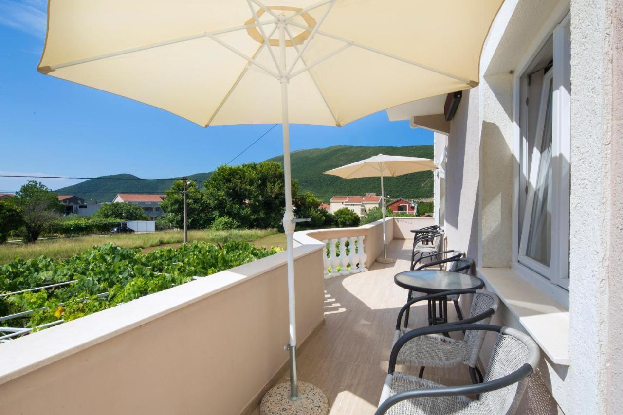 Apartments Al Parma Budva Eksteriør billede