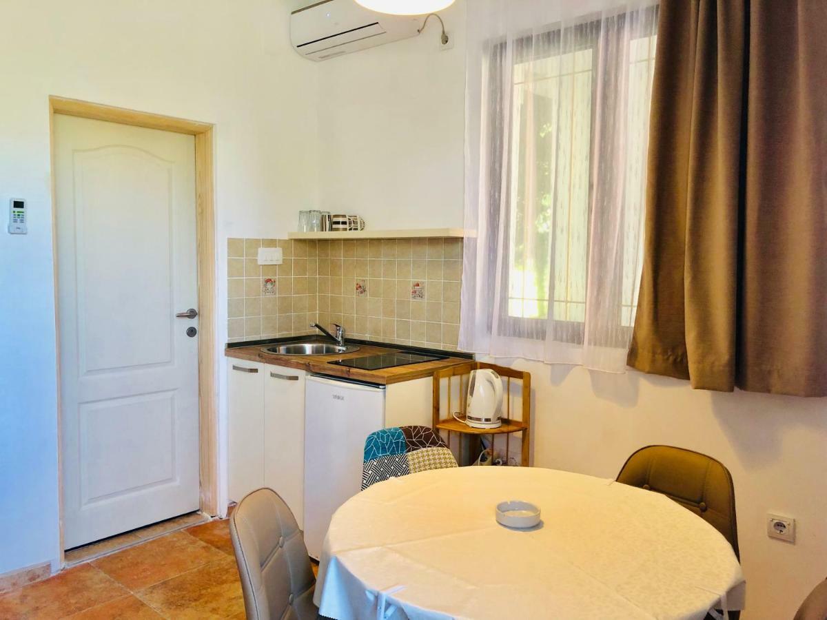 Apartments Al Parma Budva Eksteriør billede